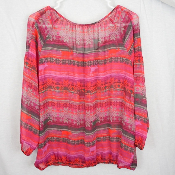 Gorgeous red patterned top - Picture 2 of 3